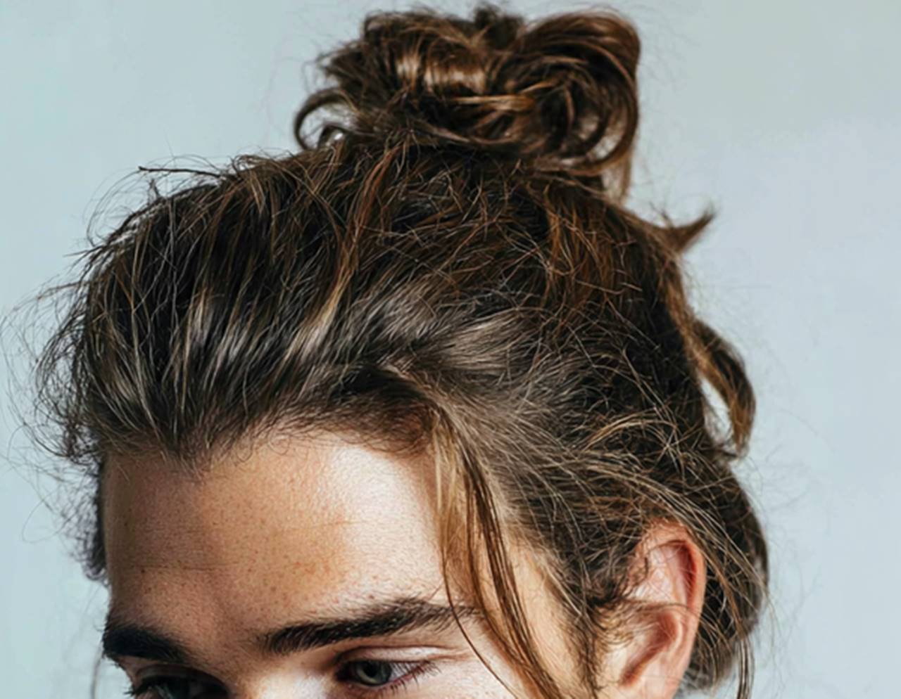 ciri Gaya Rambut Man Bun atau Top Knot